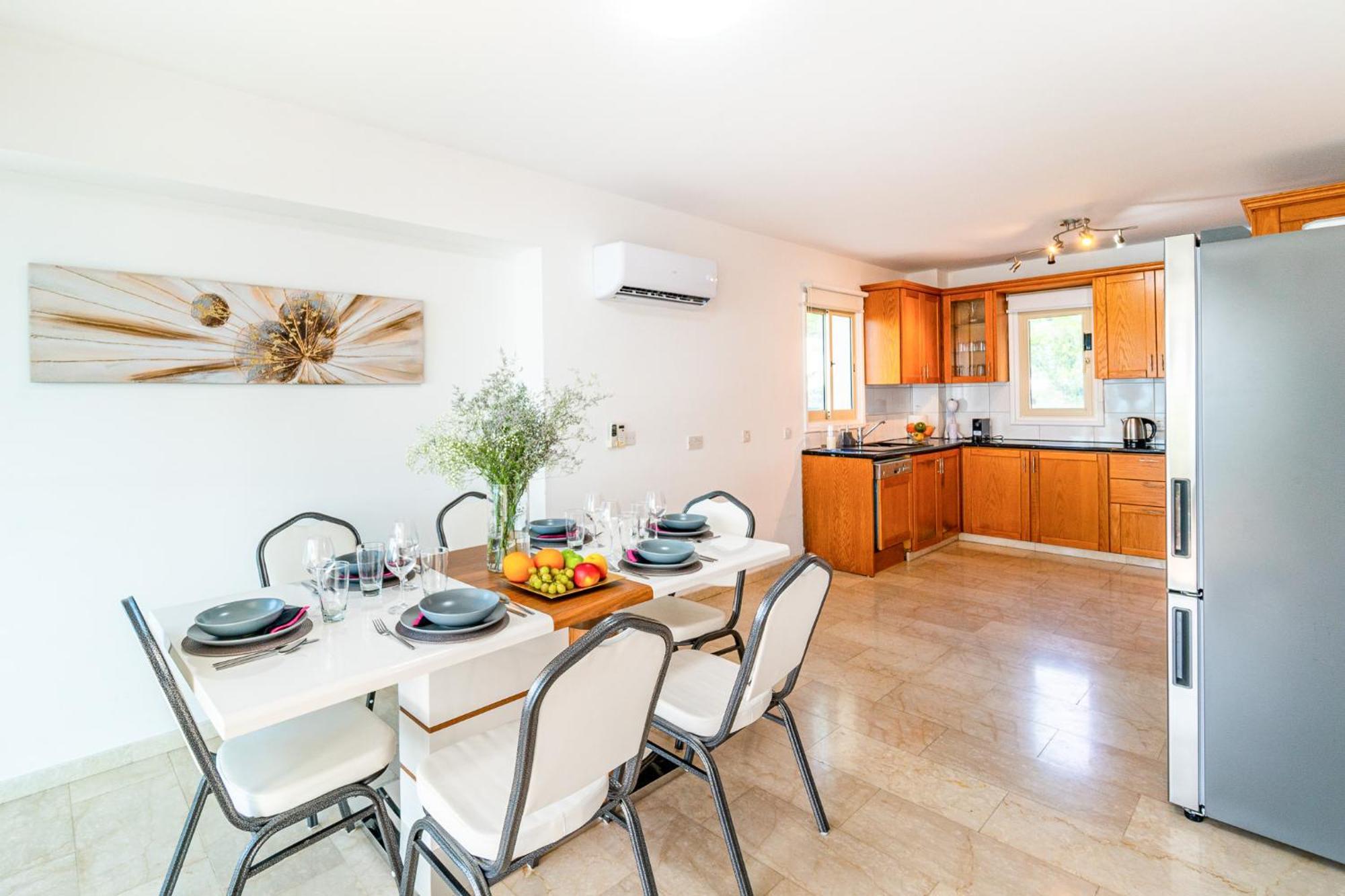 Beach Front Villa Mer Blu By Ezoria Villas Coral Bay Exterior photo